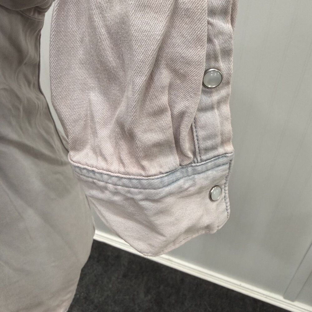 Levi's Women's XL Pink Stone Washed Cotton Pearl Snap Button Front Denim Shirt - Picture 3 of 8